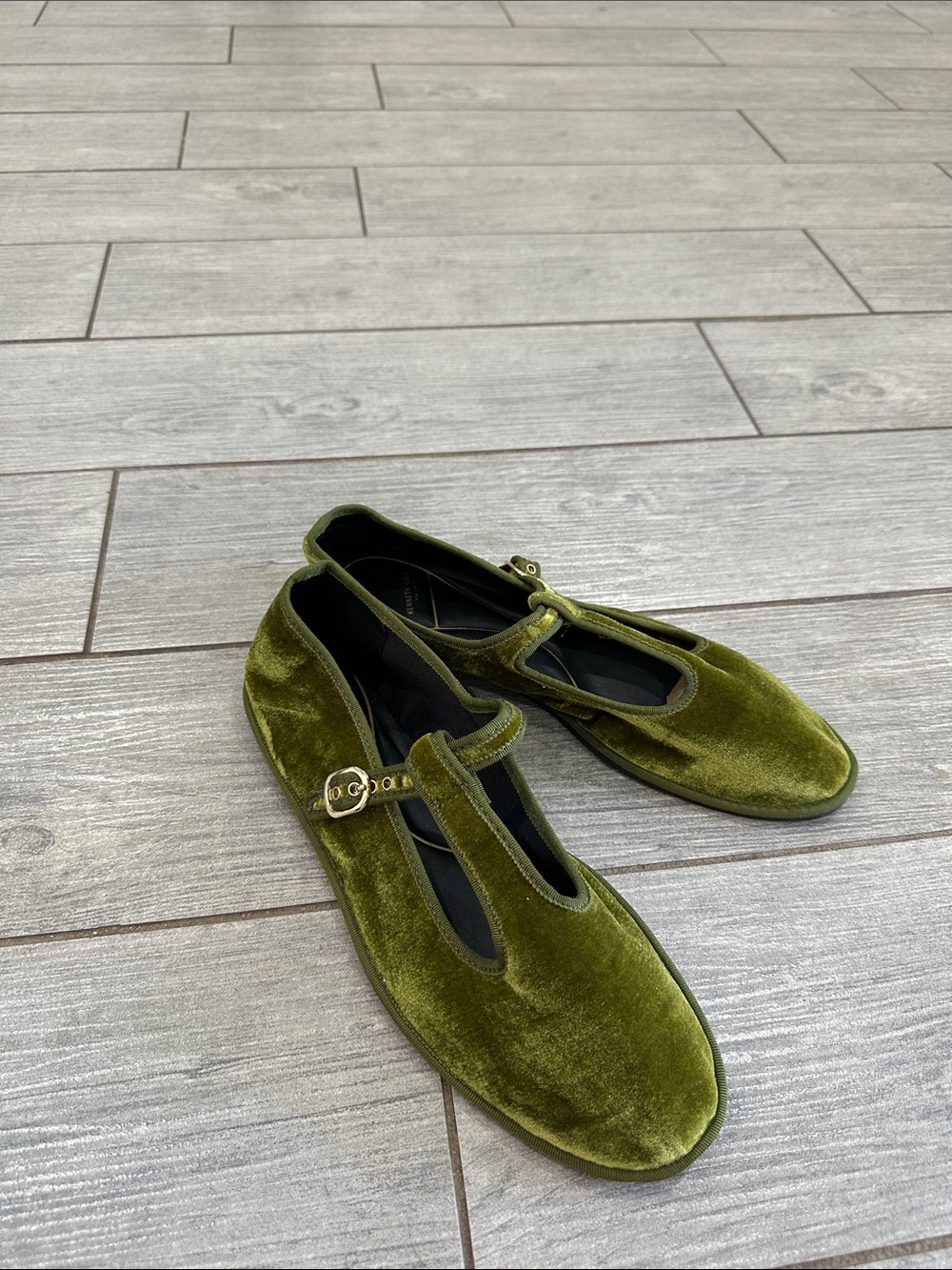 Kenneth Cole New York Verona Mary Jane Flats New! - Picture 8 of 10